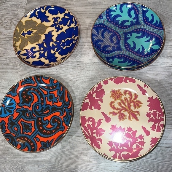 Set of 11 Tracy Reese Salad Desert Plates Dishes - Picture 4 of 4